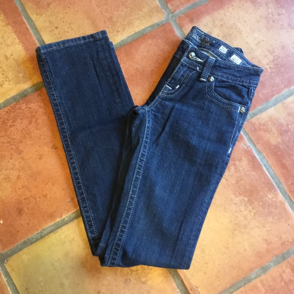 Miss Me Straight Leg Jeans 😍 - Picture 3 of 8